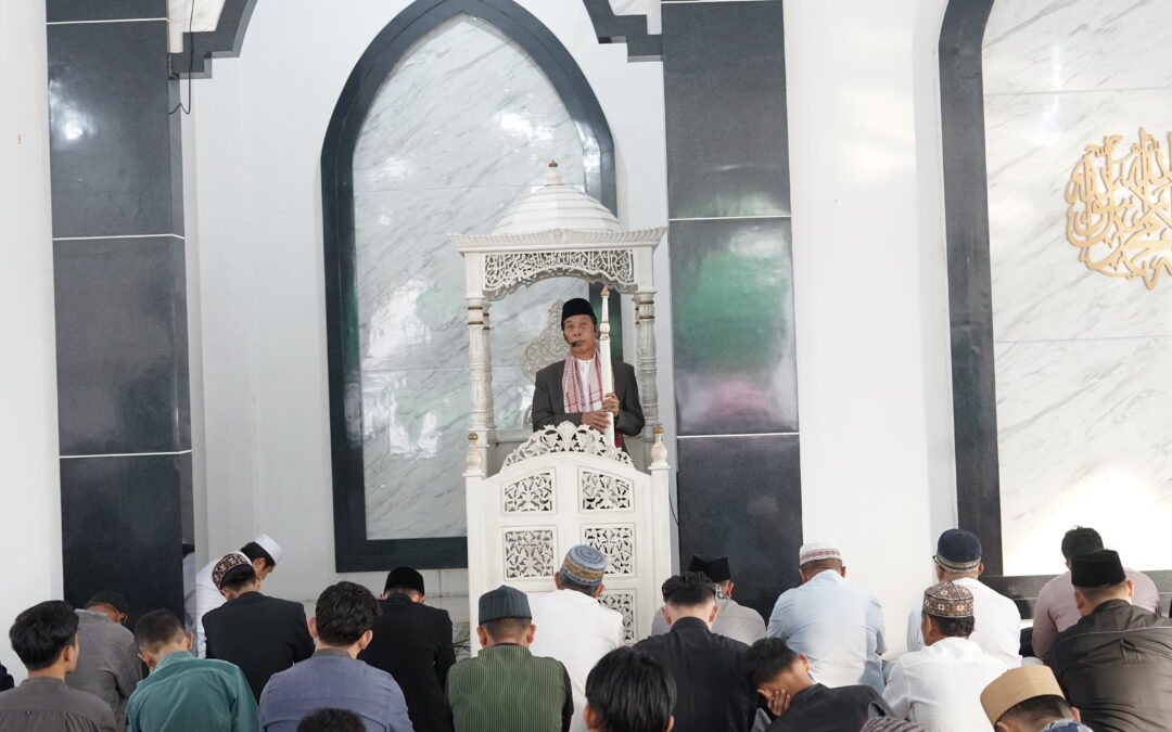 Civitas IKTA dan Masyarakat Sekitar Kampus Ikuti Rangkaian Sholat Idul Adha dan Qurban di Masjid Baitul Ihsan Al Insyirah
