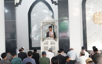 Civitas IKTA dan Masyarakat Sekitar Kampus Ikuti Rangkaian Sholat Idul Adha dan Qurban di Masjid Baitul Ihsan Al Insyirah
