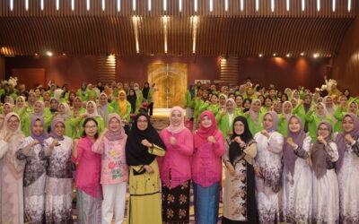 220 Mahasiswi Prodi Kebidanan Program Sarjana IKTA Ikuti Pelatihan Mom & Baby SPA untuk Penguatan Kompetensi