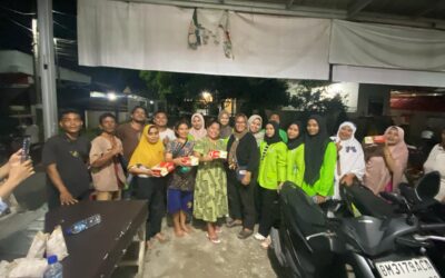 Respon Cepat, IKTA Berikan Bantuan Makanan Berbuka Puasa Untuk Masyarakat Terdampak Banjir di Kota Pekanbaru