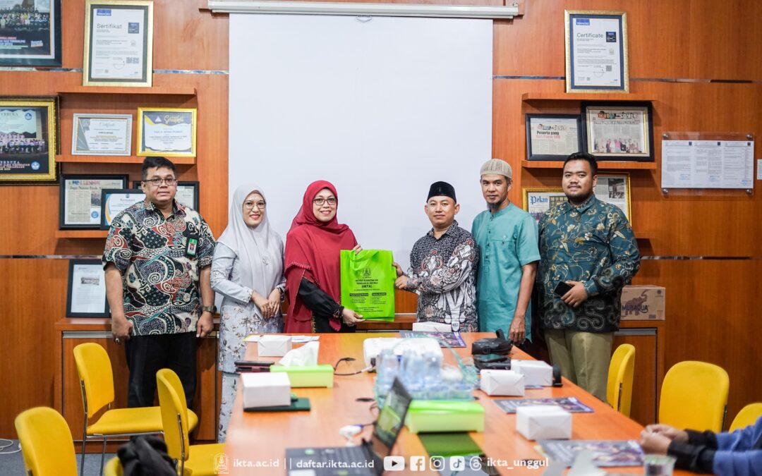 Menjadi Kampus Menjujung Nilai Agama, Rektor IKTA Terima Kunjungan Santri Pondok Pesantren Miftahul Jannah